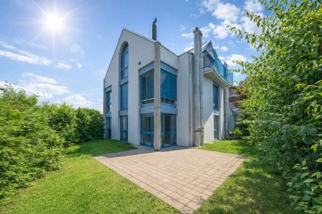 Privater und gemütlicher Garten