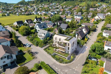 Eingebettet im Grünen