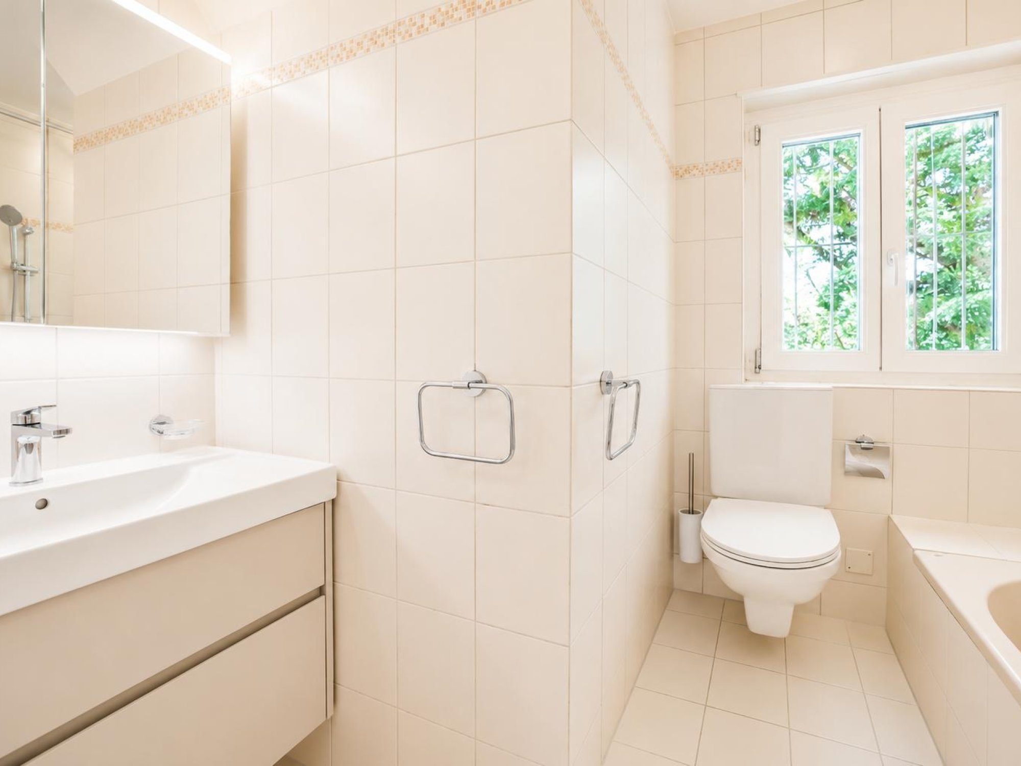 Badezimmer im Obergeschoss