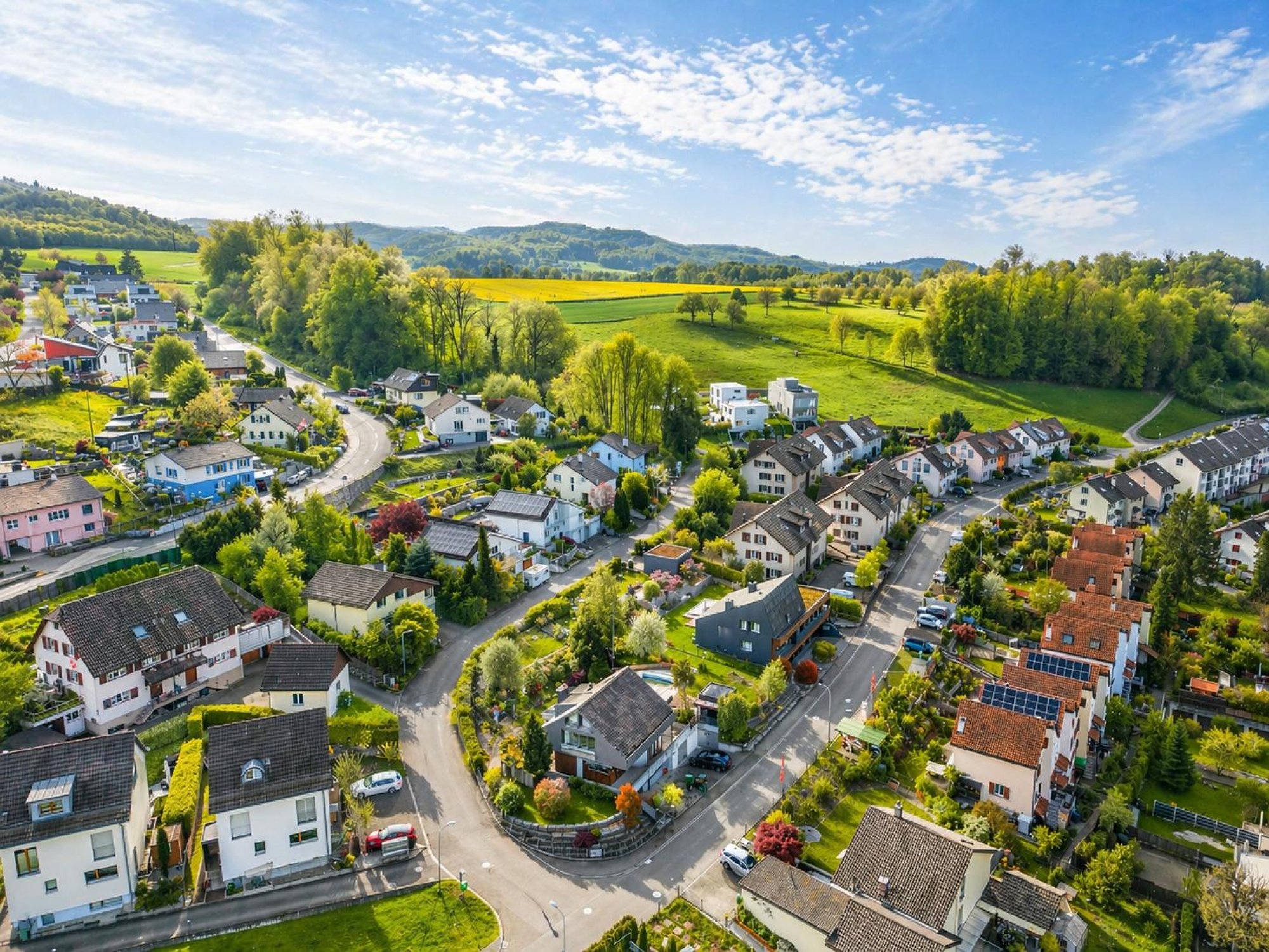Luftaufnahme mit Umgebung