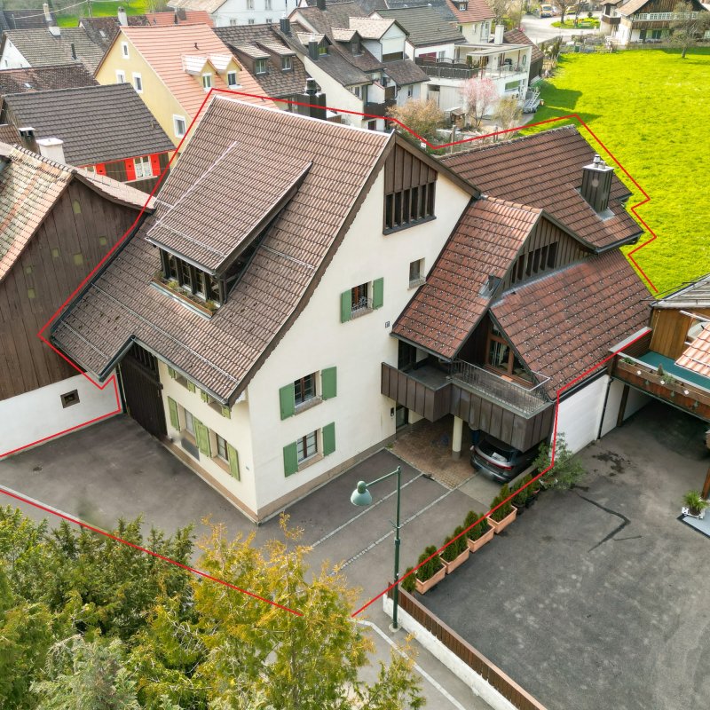 Mehrfamilienhaus