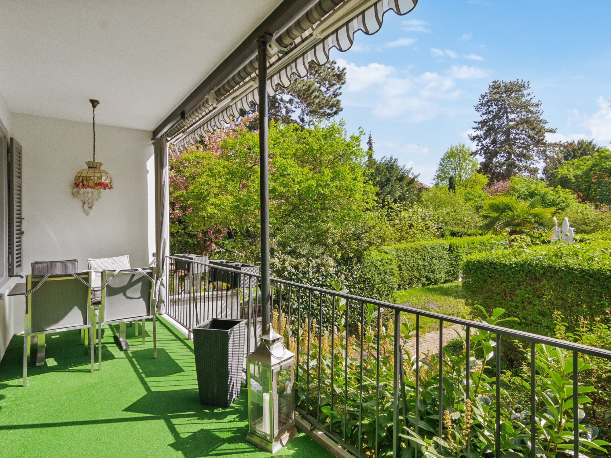 Gedeckter Balkon