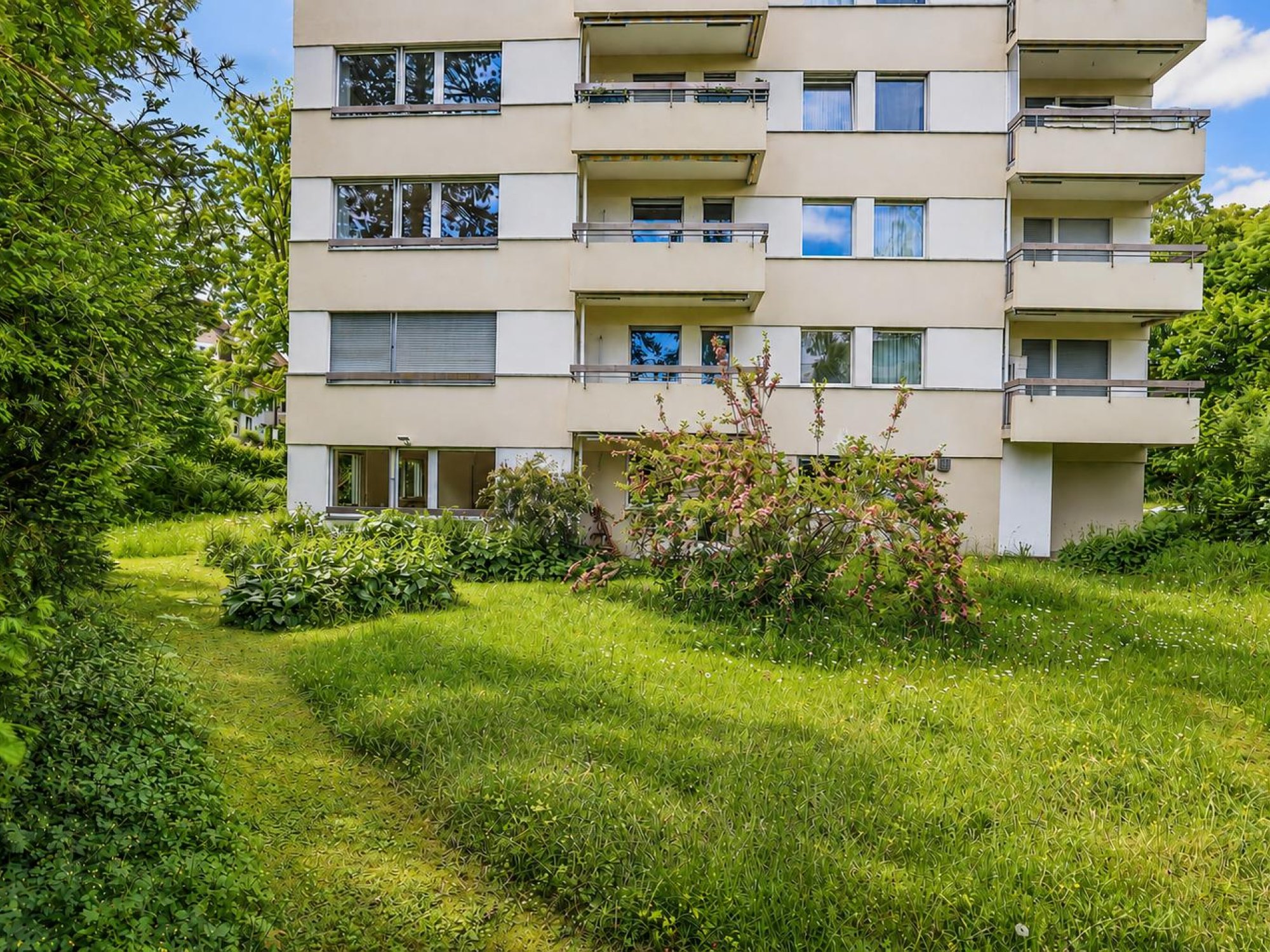 Garten mit viel Grün