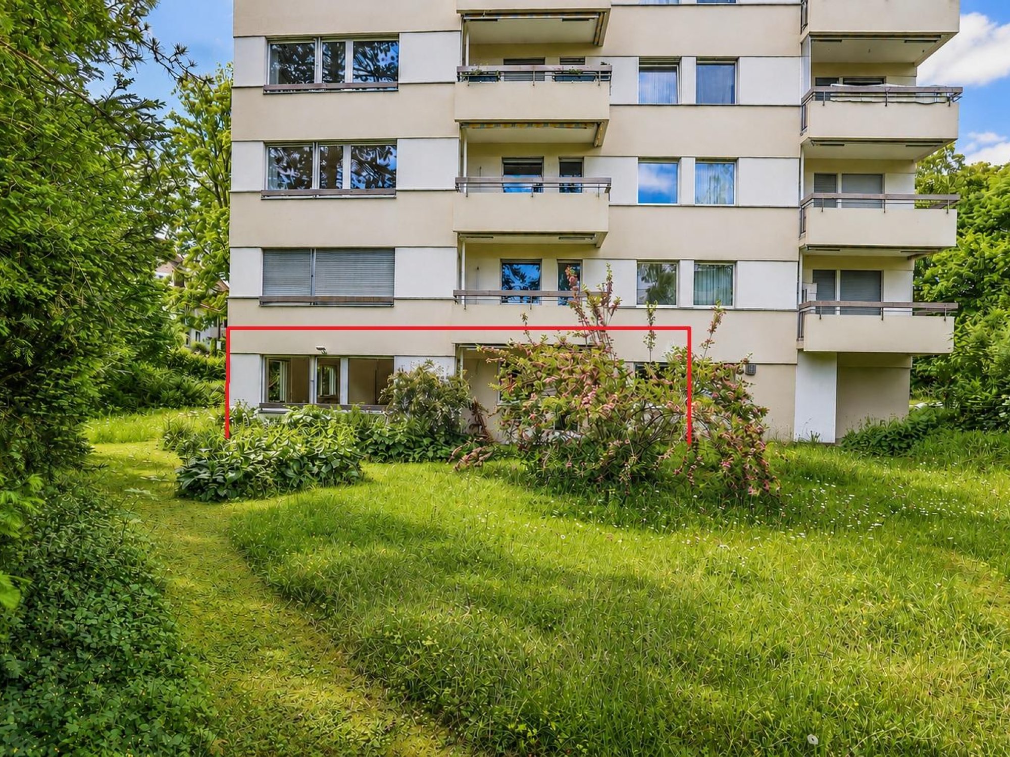 Blick auf die Wohnung vom Garten