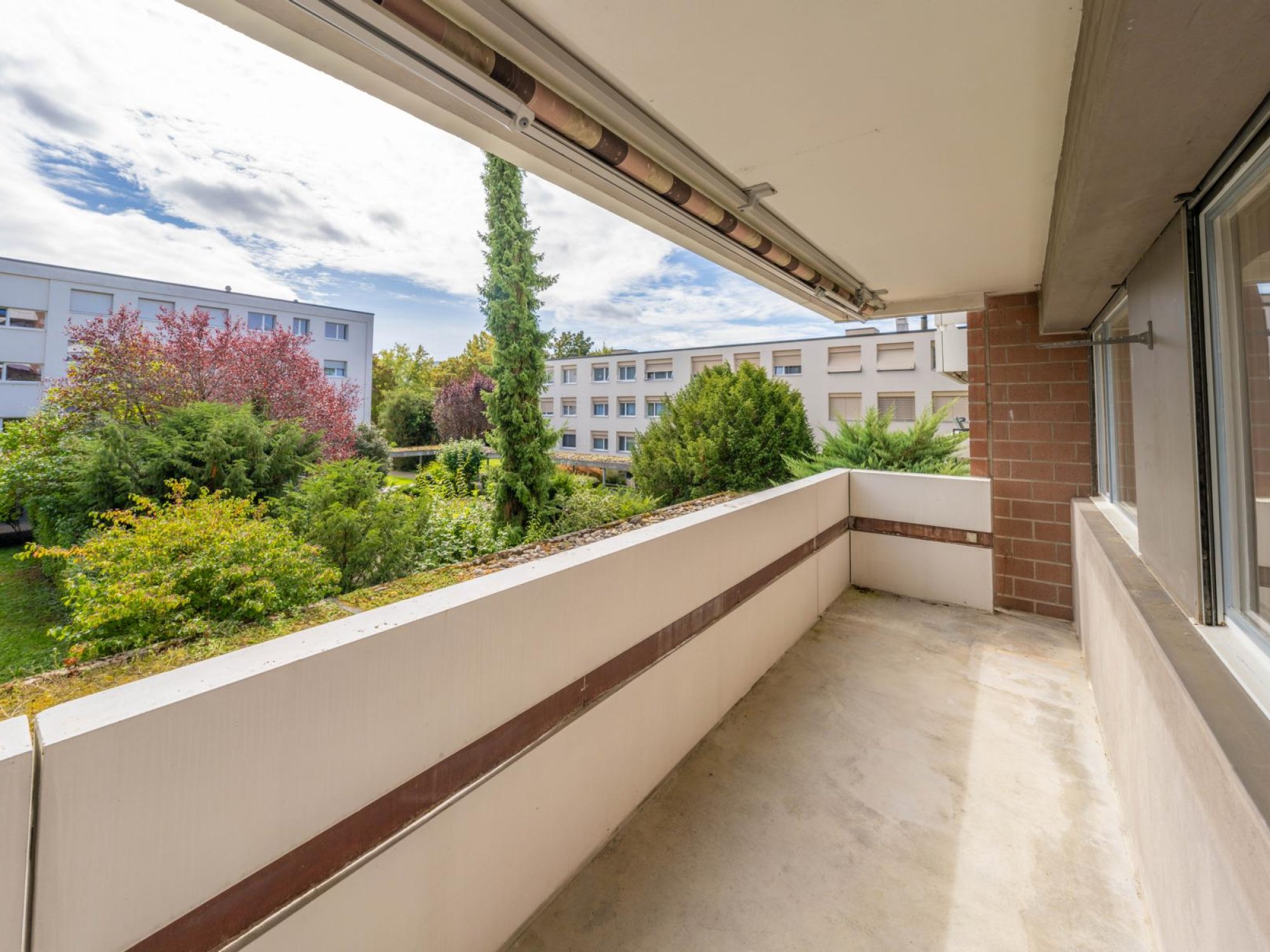Sonniger Balkon